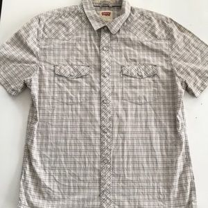 Levi’s men’s snap down shirt